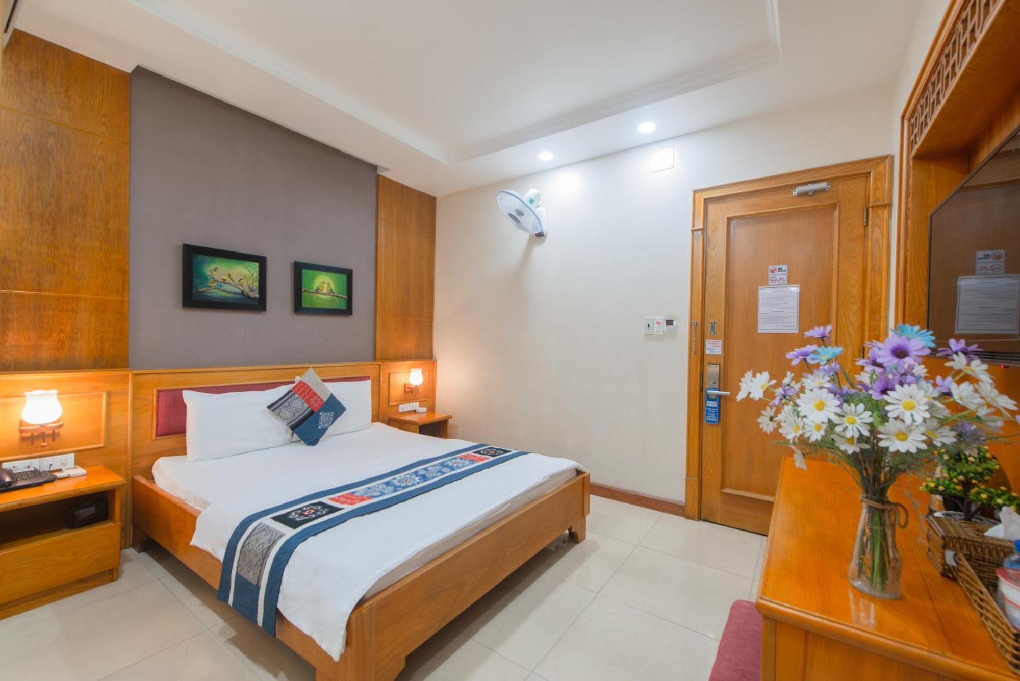 Anh Dao Hotel Ho Chi Minh City Exterior photo